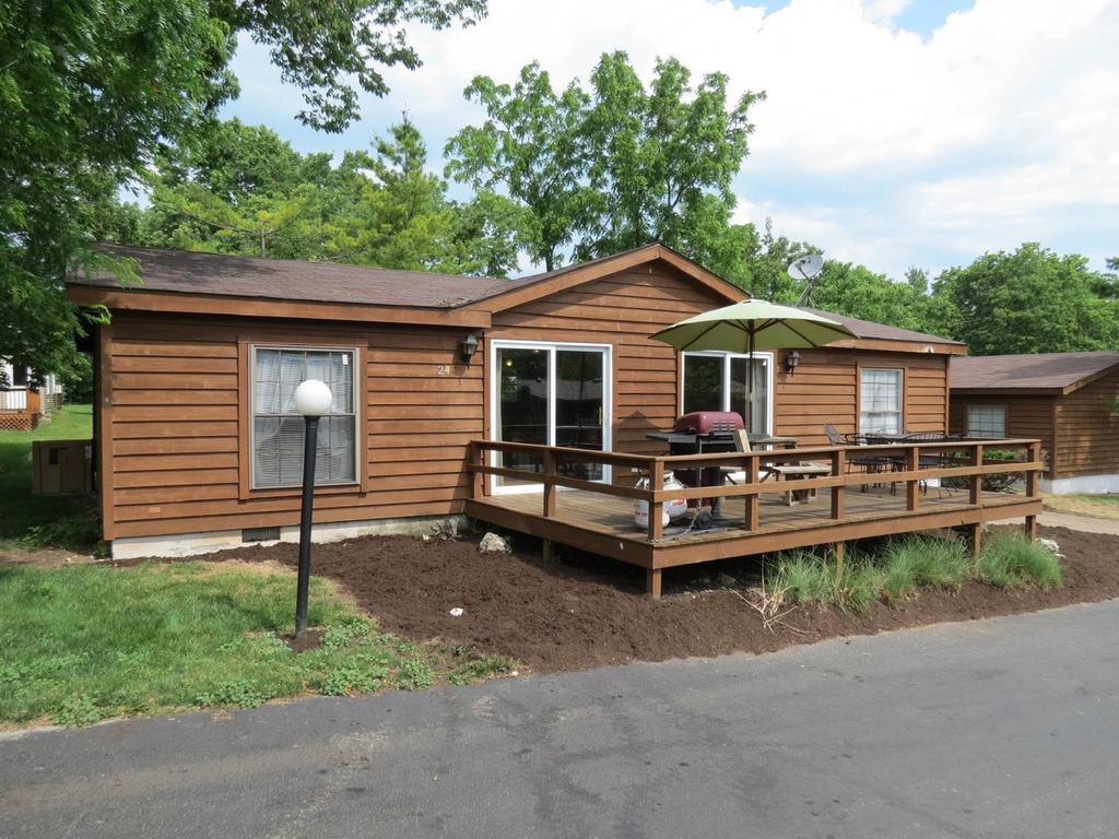 Island Club Rentals Put-in-Bay Bagian luar foto