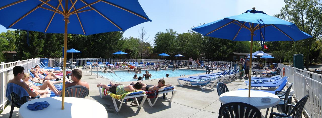 Island Club Rentals Put-in-Bay Bagian luar foto