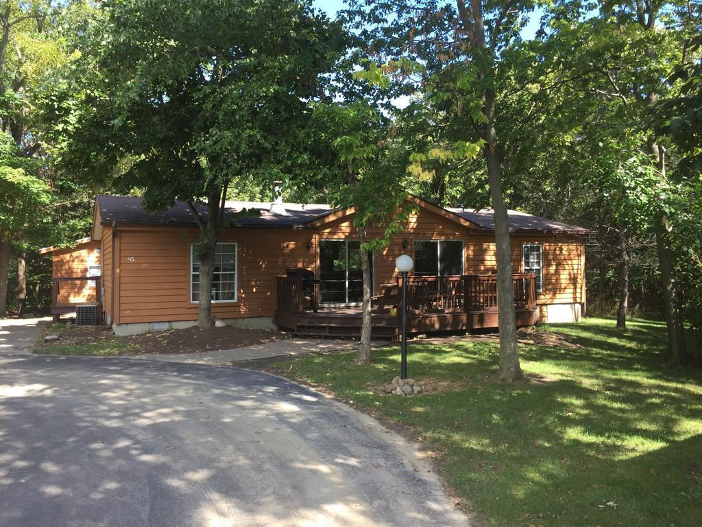 Island Club Rentals Put-in-Bay Bagian luar foto