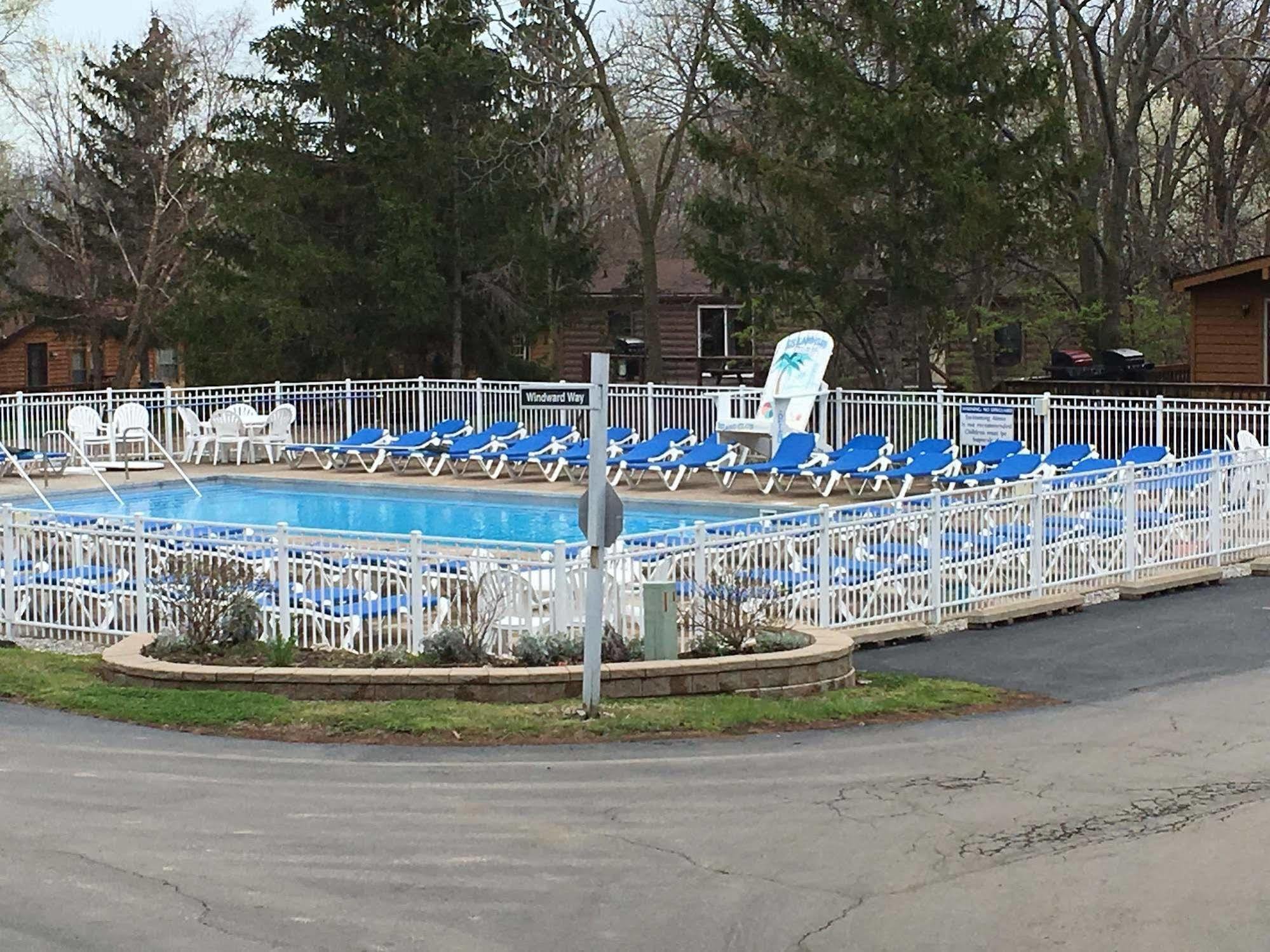 Island Club Rentals Put-in-Bay Bagian luar foto